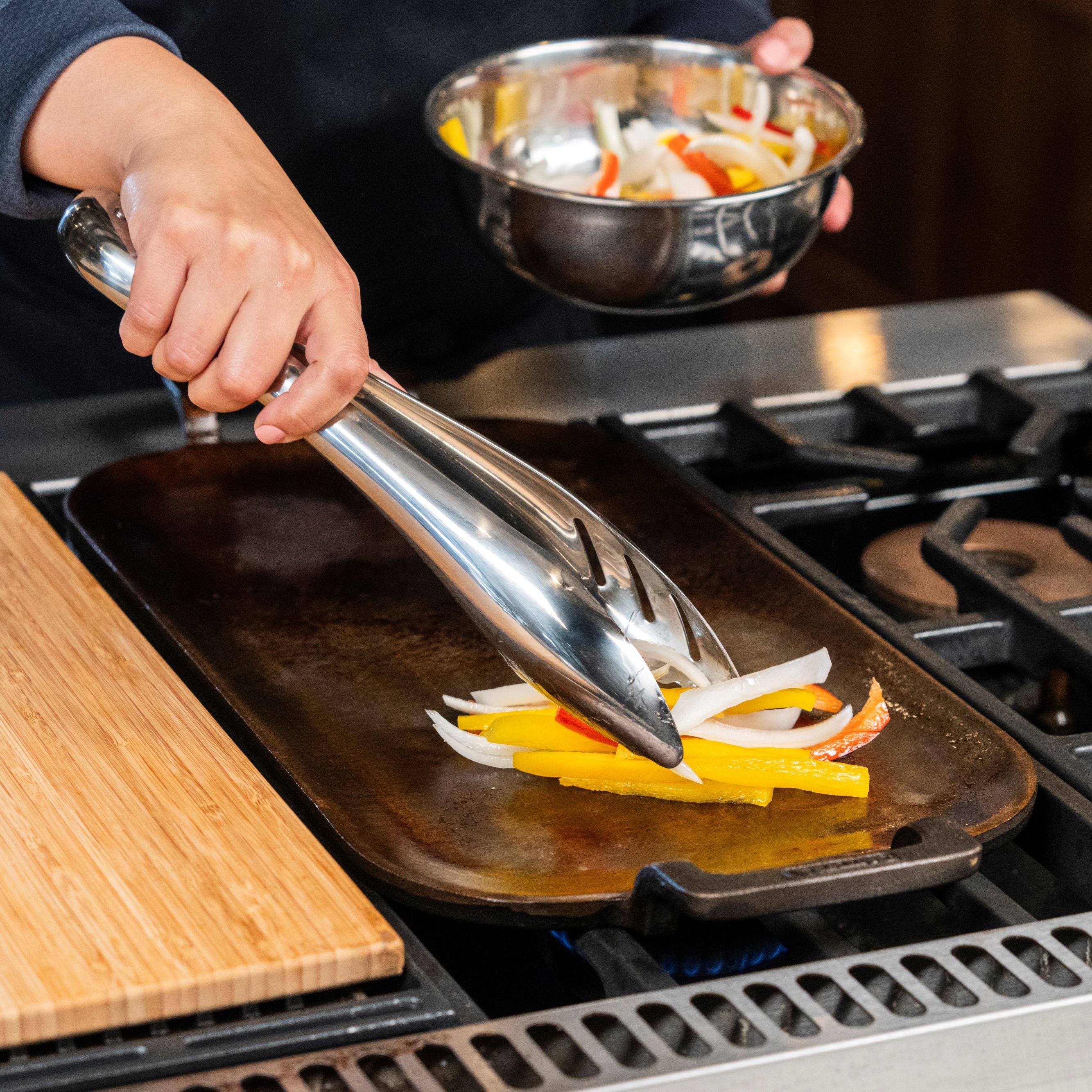 Viking 12-inch Stainless Steel Gravity Tongs