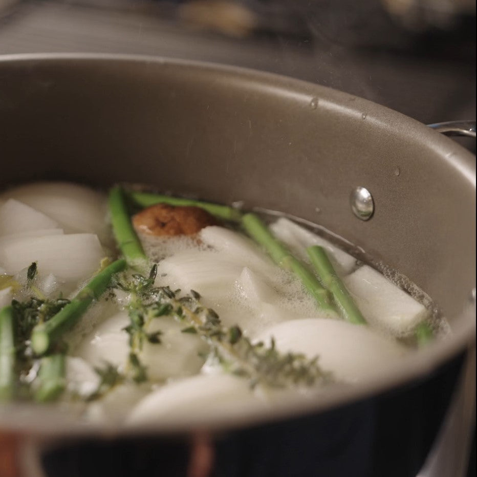 Viking PureGlide Pro 3-Ply 6-Quart Dutch Oven with Glass Lid