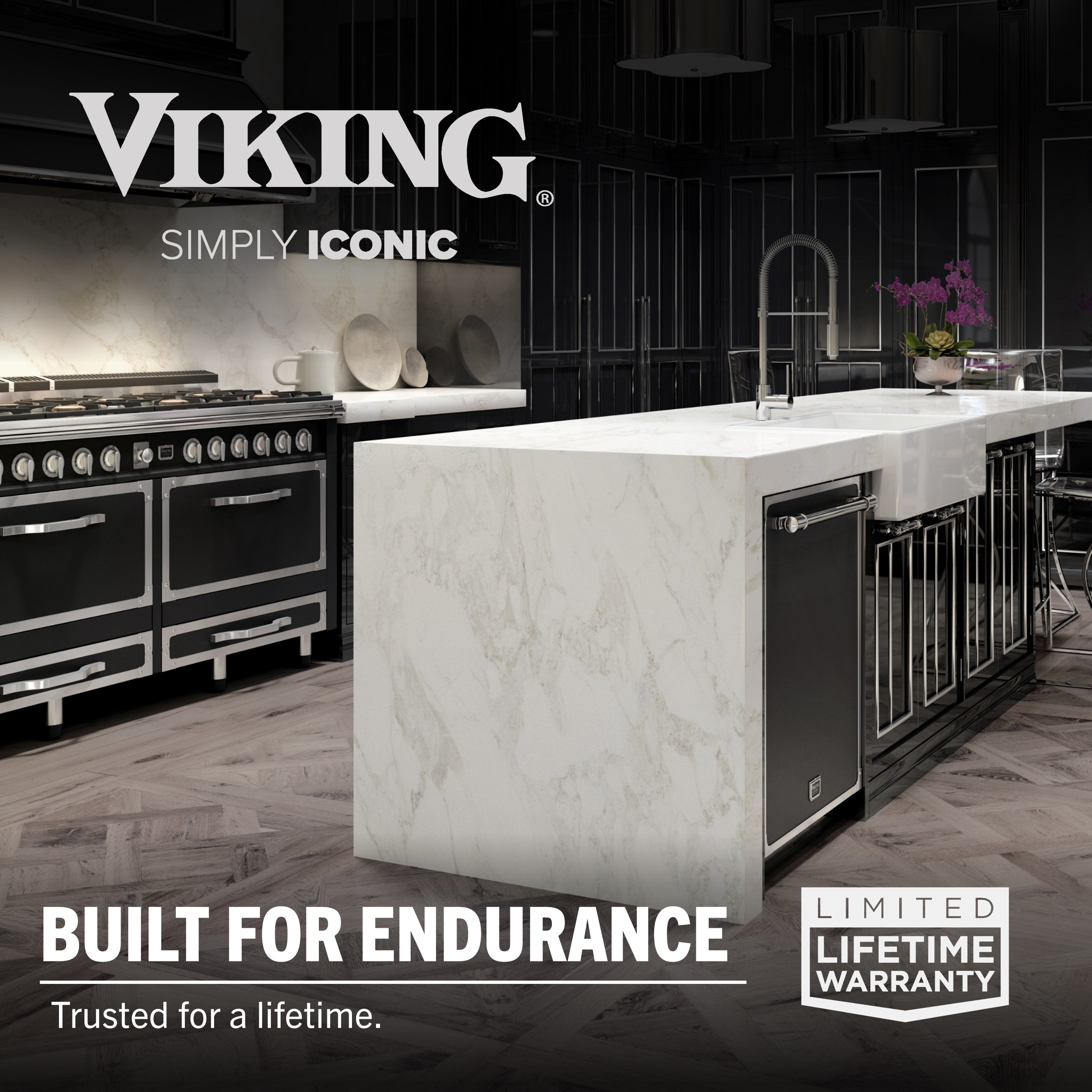 Viking Contemporary 3-Ply Stainless Steel 10-Piece Cookware Set with G