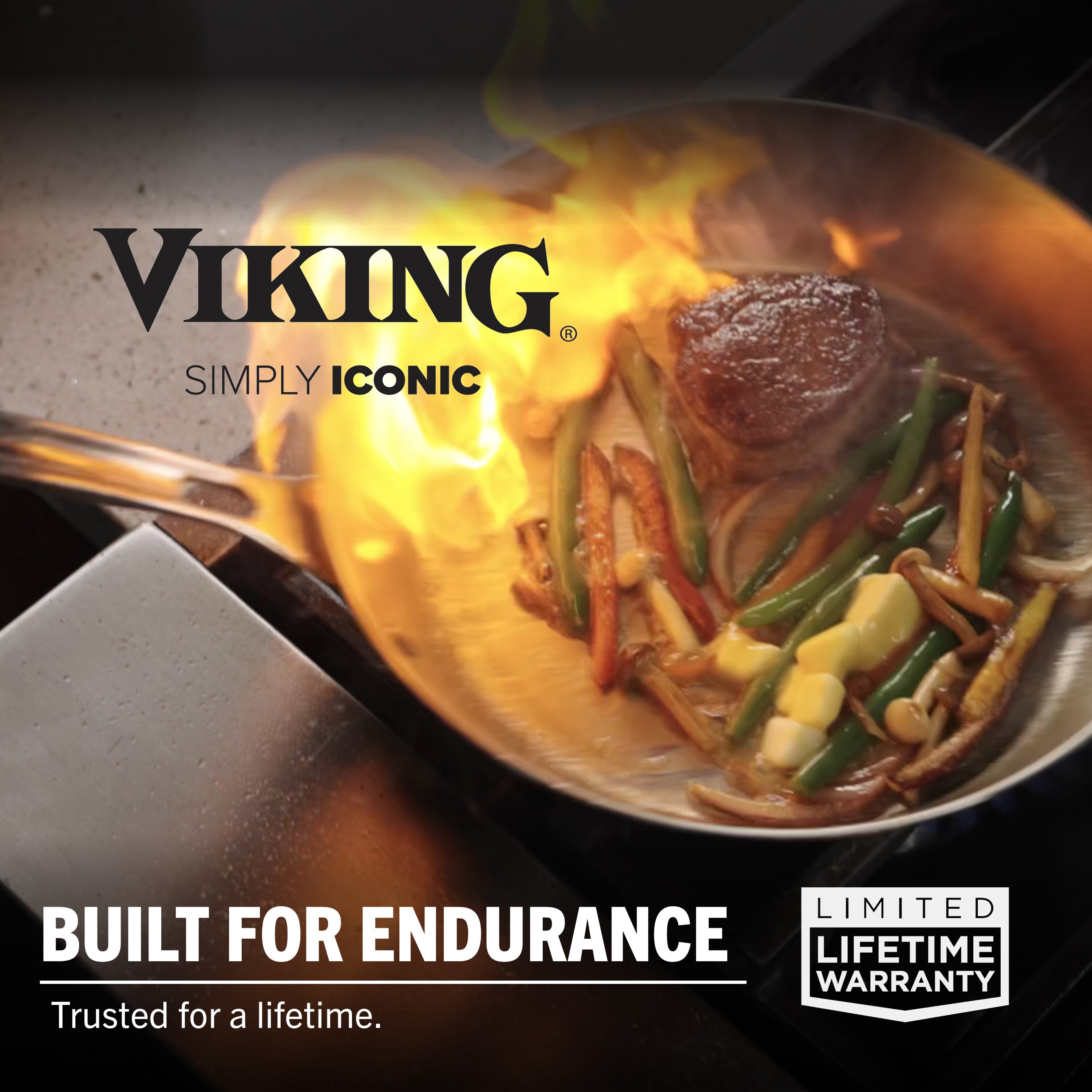 Spicygem 鶴仙園　studs pot ver.HIDE XL brass Viking Contemporary 3-Ply 4.8-Quart Sauté Pan with Glass Lid