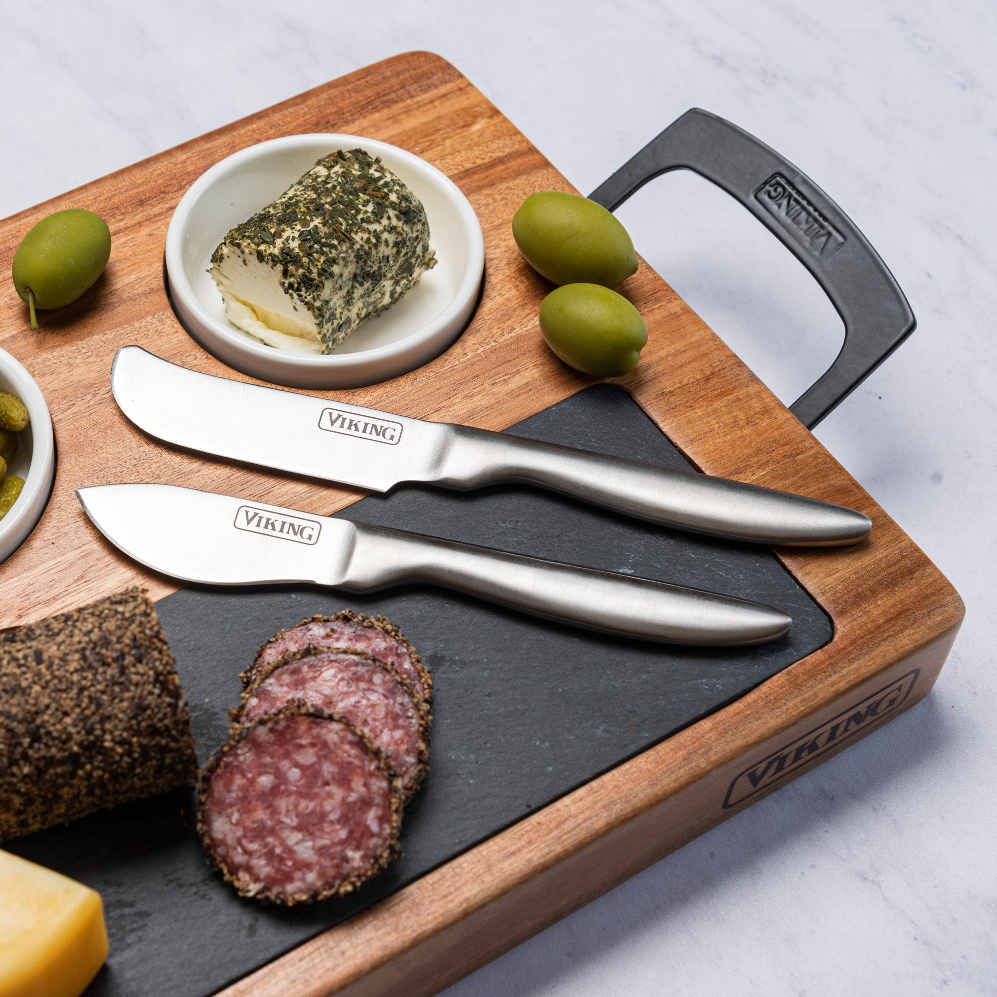 Knives And Cutting Board Set
